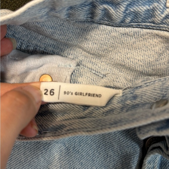 PacSun 90’s Girlfriend High-Waisted Denim Shorts with Flower Patches - Picture 4 of 4